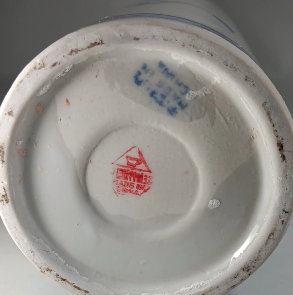 Tall Chinese Porcelain Handpainted Vase Birds and Flowers on White - Picture 6 of 7